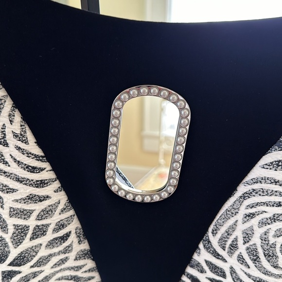 Dress - Picture 2 of 8